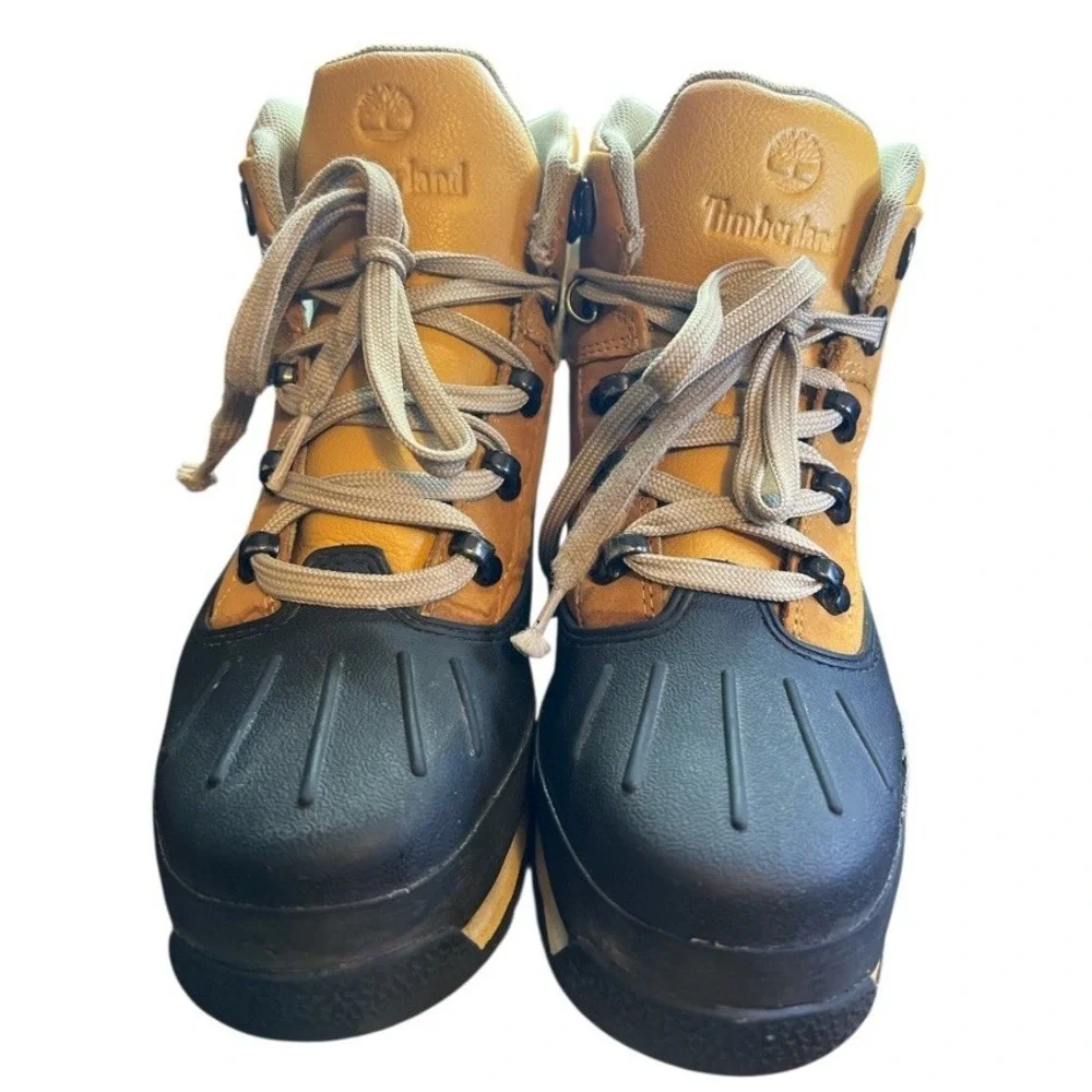 TIMBERLAND  Hiker Boys  Defender Repellent Lace Up Boots‎ Size 5